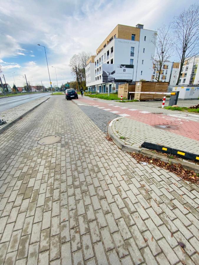 Apartment Walczaka 43 Miejsce Parkingowe *